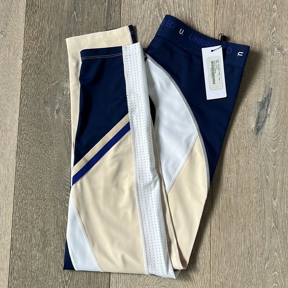 Unbridled Leggings - M & L - Picture 6 of 10